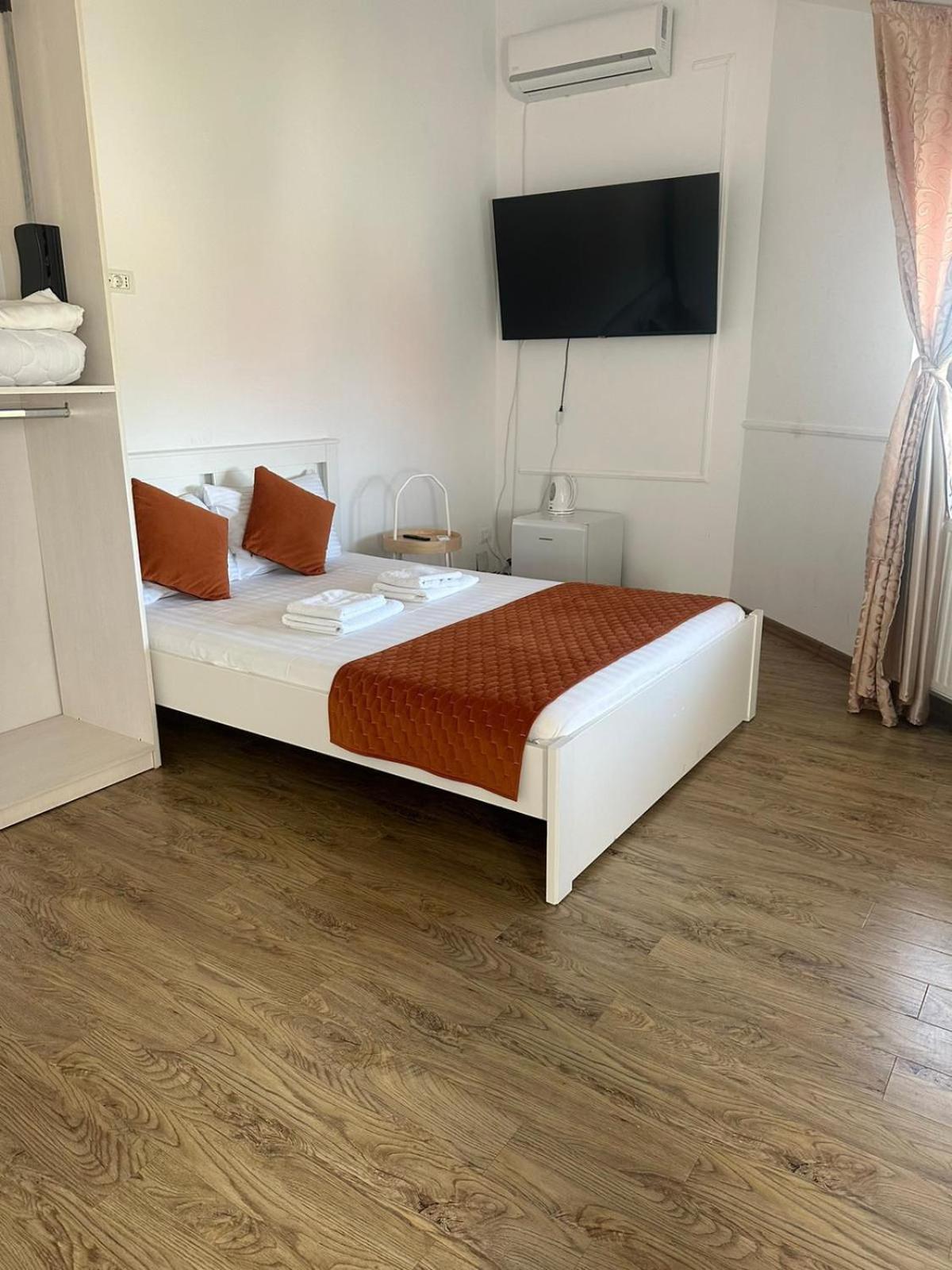 Ami Residence Bucharest Airport&Therme&Parking 奥托佩尼 外观 照片