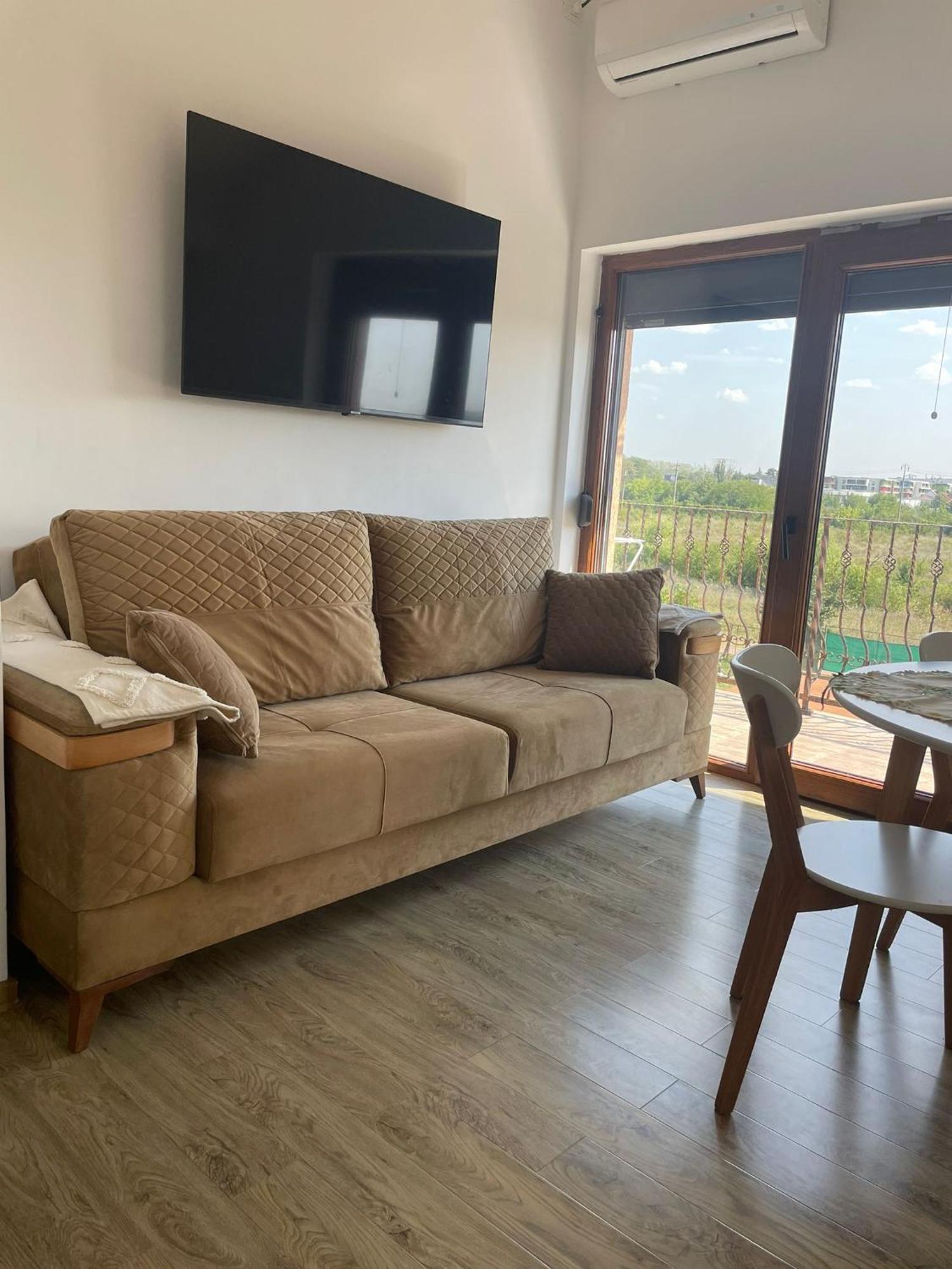 Ami Residence Bucharest Airport&Therme&Parking 奥托佩尼 外观 照片