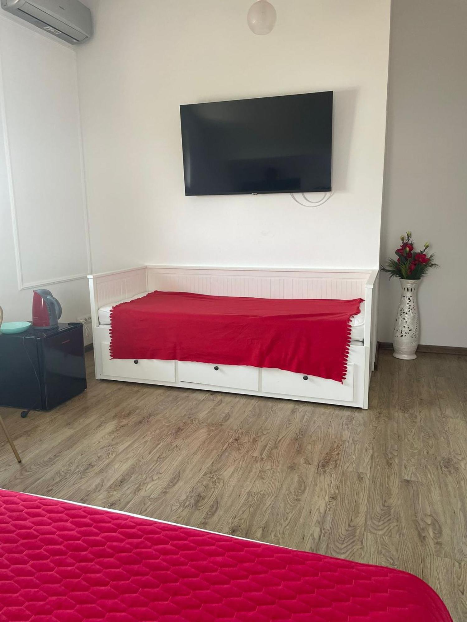 Ami Residence Bucharest Airport&Therme&Parking 奥托佩尼 外观 照片